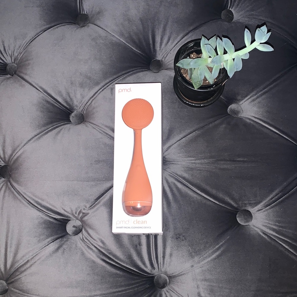 PMD Clean Smart Facial Cleansing Device